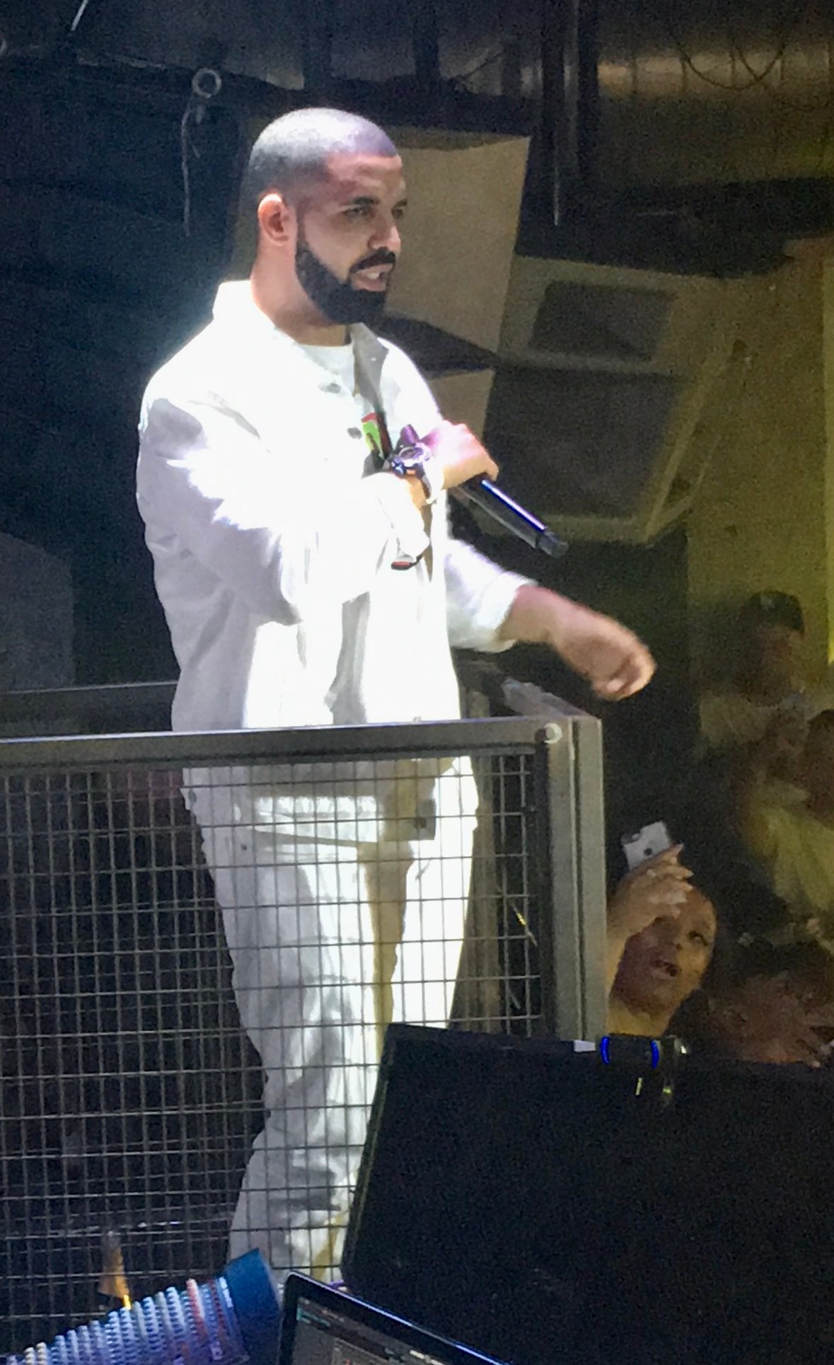 Drake Tour All White NYC